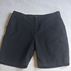 Gerry Men's Size 40 Waist Black Flat Front Shorts 100% Polyester